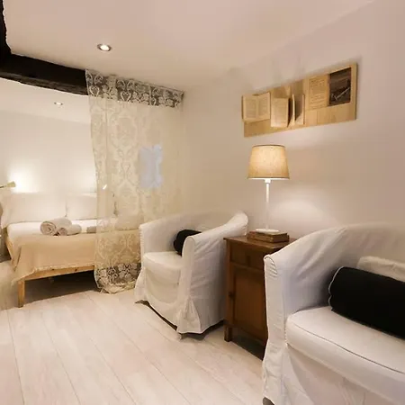 Apartment Alfama & Fado Studio - Ideal For 2 Or Solo